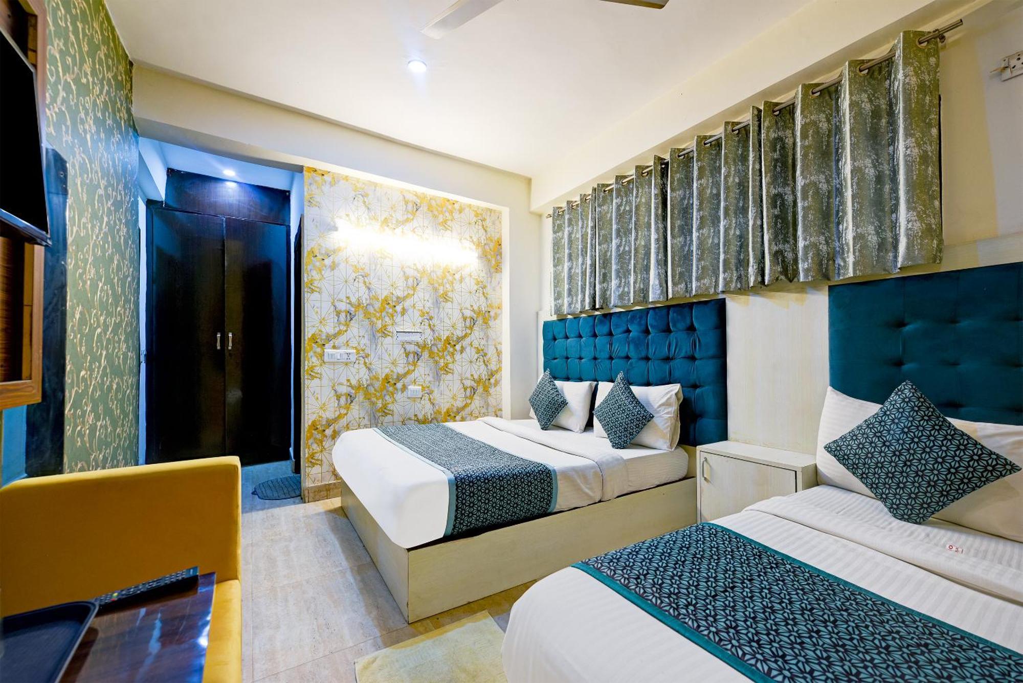 Majestic Park At Airport Hotel New Delhi